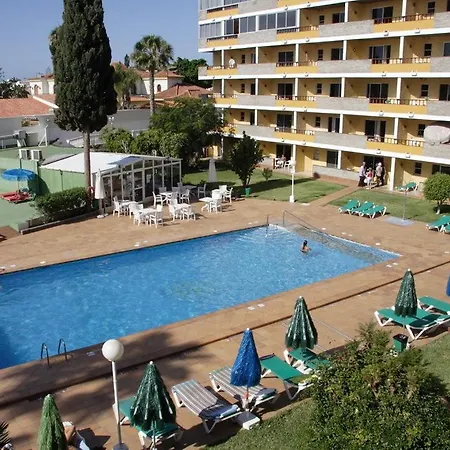 洛杉提罗斯公寓